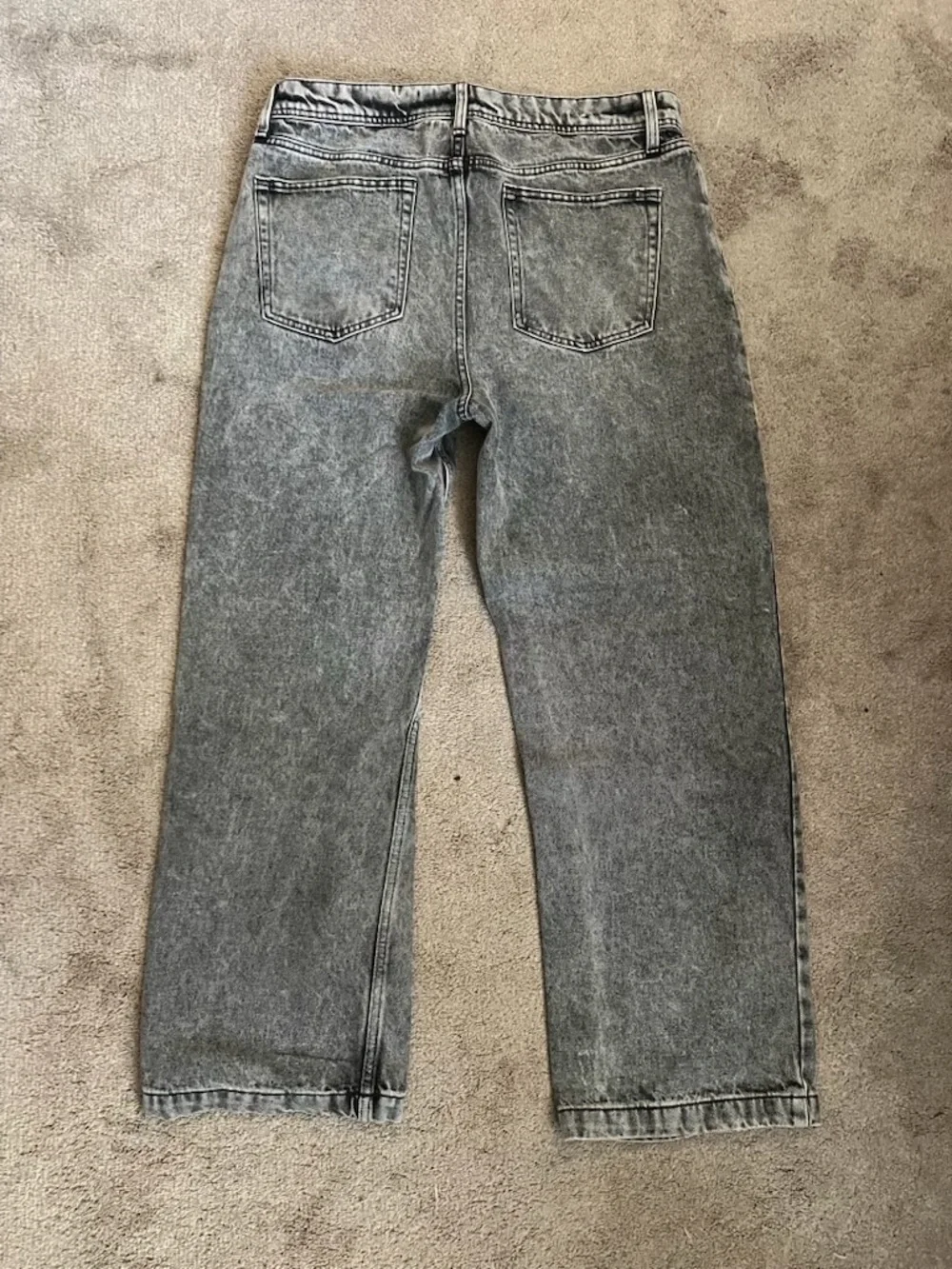 Original Use Men's Grey Straight-Leg Jeans